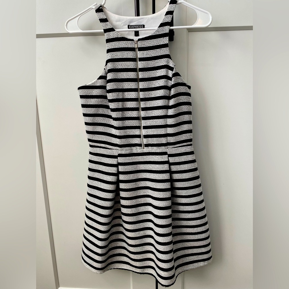 Mini dress